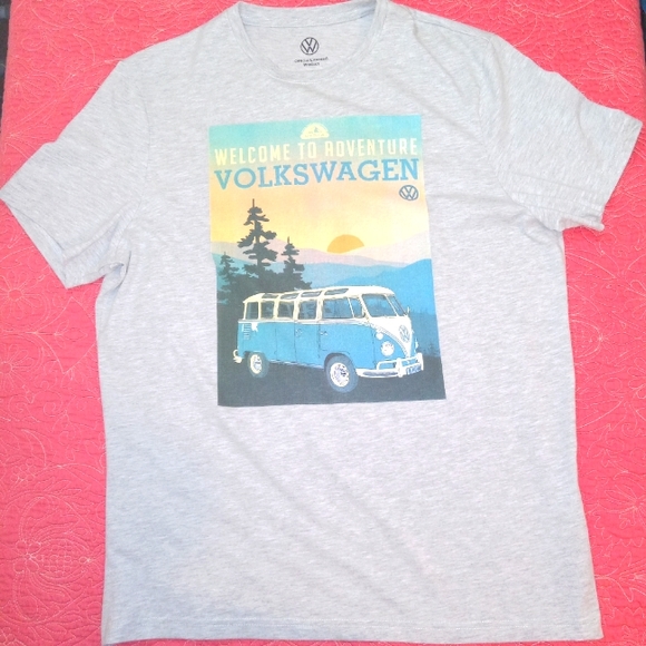 Official VW NWOT Tee grey/vw graphics sz XL - Picture 1 of 2